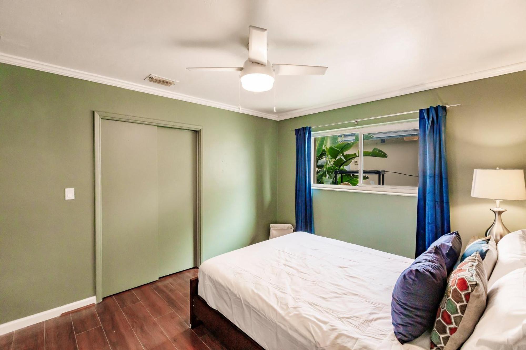 Bnb Hyperion - Updated 1B1B Hideaway - Sleeps 3 Hollywood Luaran gambar